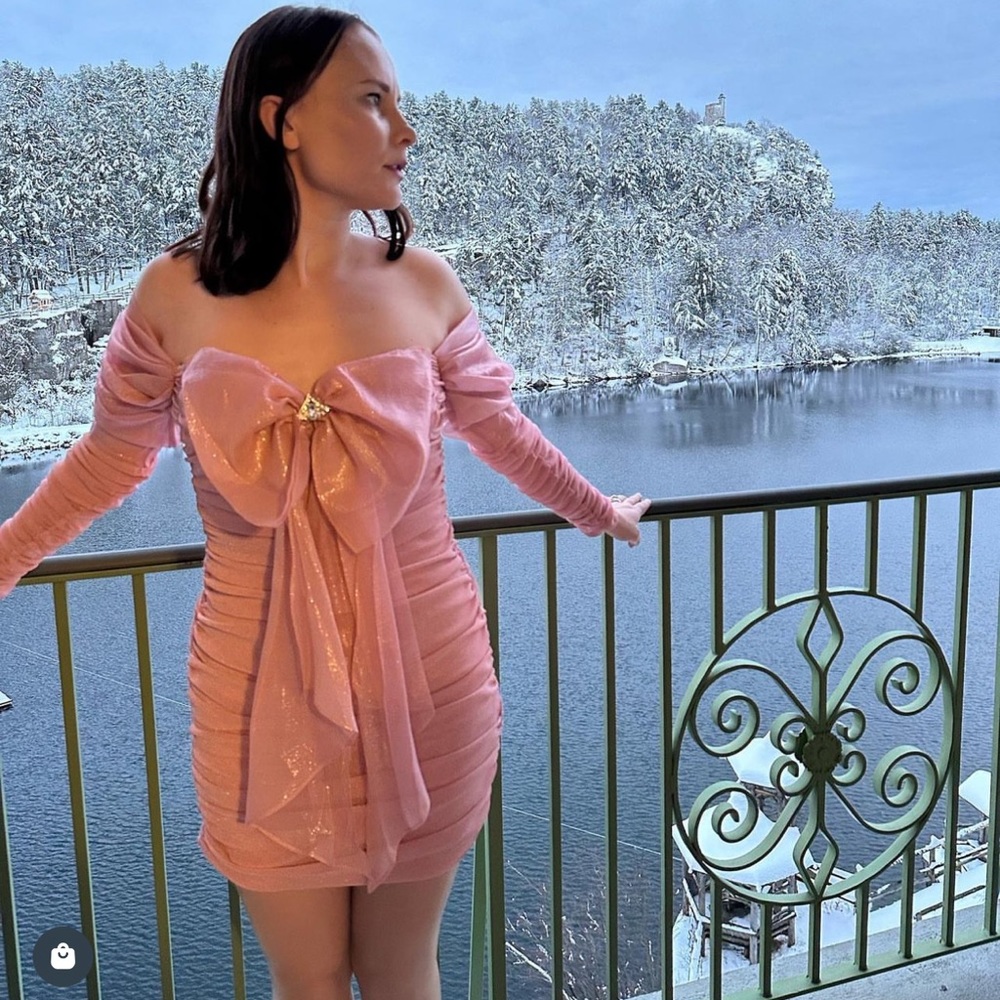 Nana Jacqueline pink ruched dress with bow detail